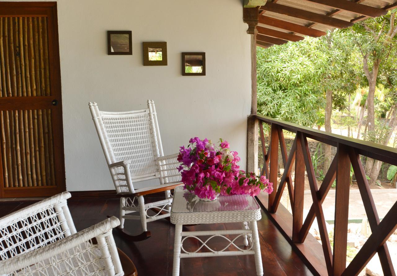 Laguna Beach Club La Laguna Екстериор снимка
